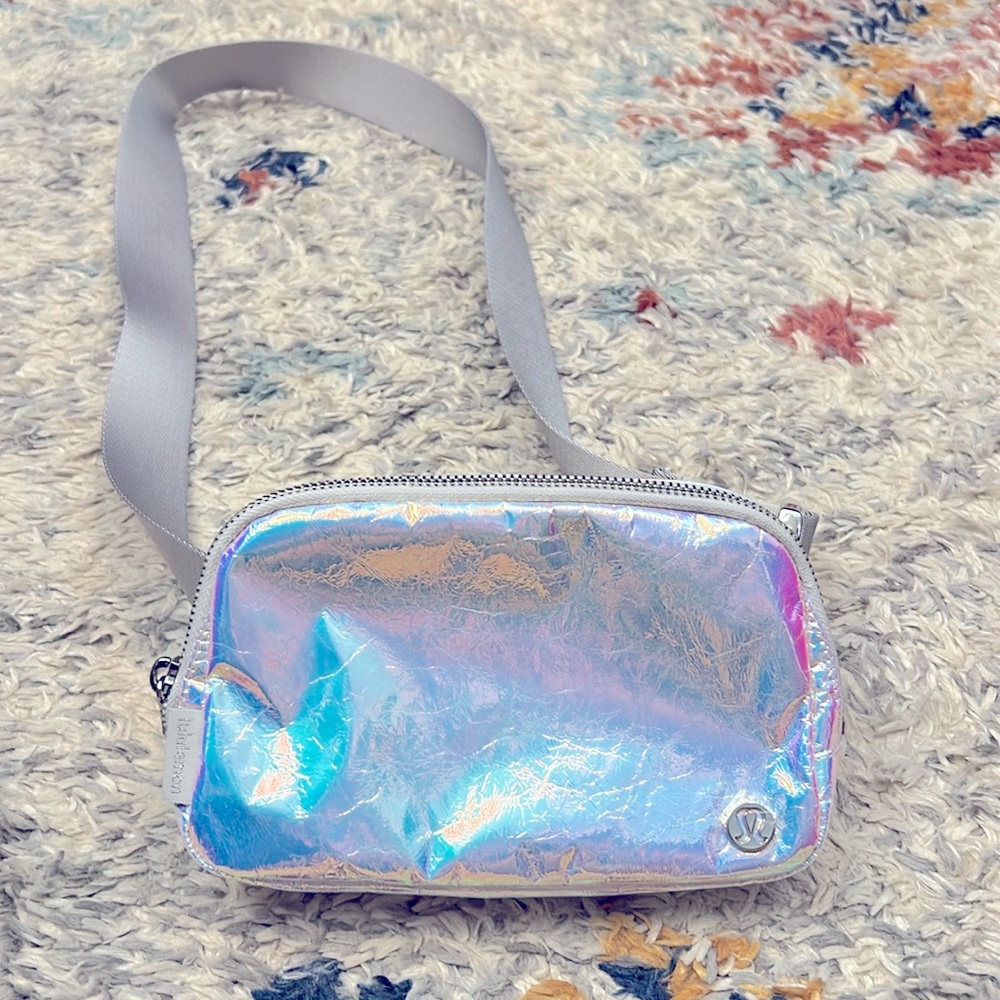 Lululemon athletica Iridescent Crossbody Bag - Everywhere belt bag
